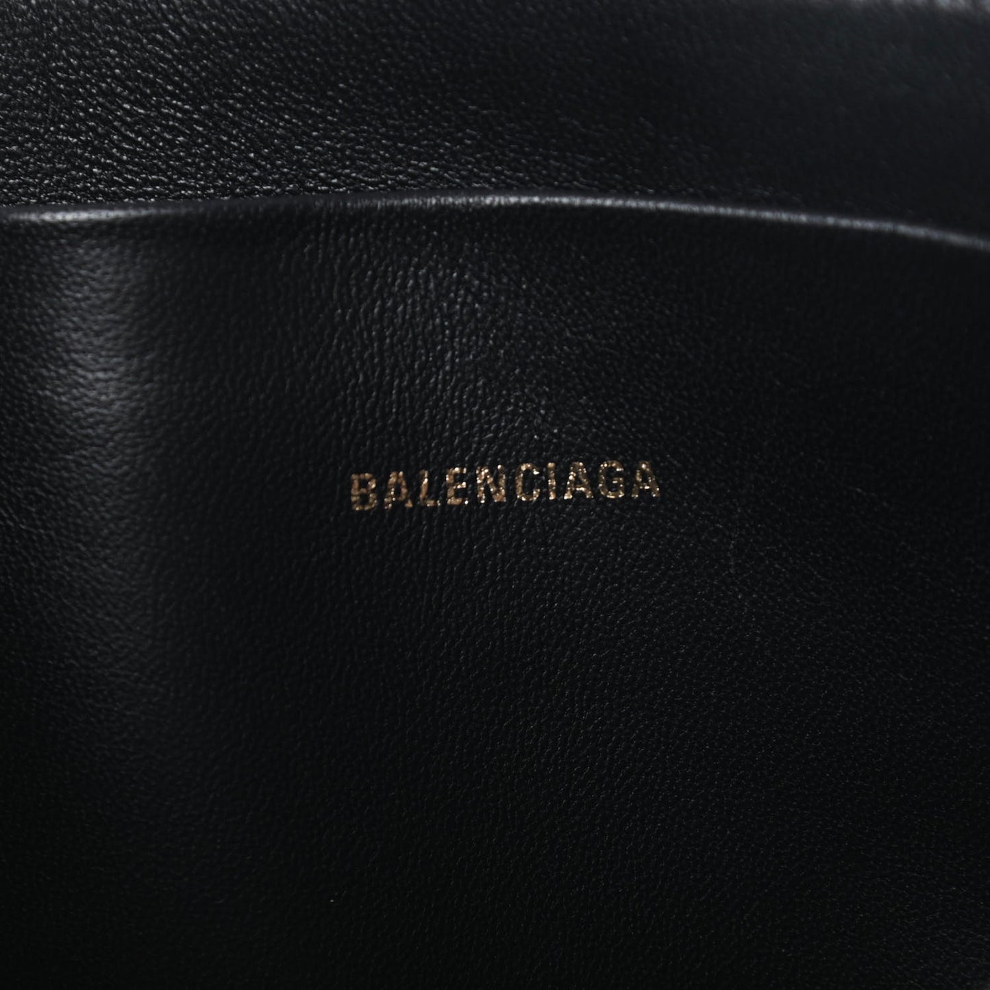 Signature Grained Calfskin Large Ville Zip Pouch White