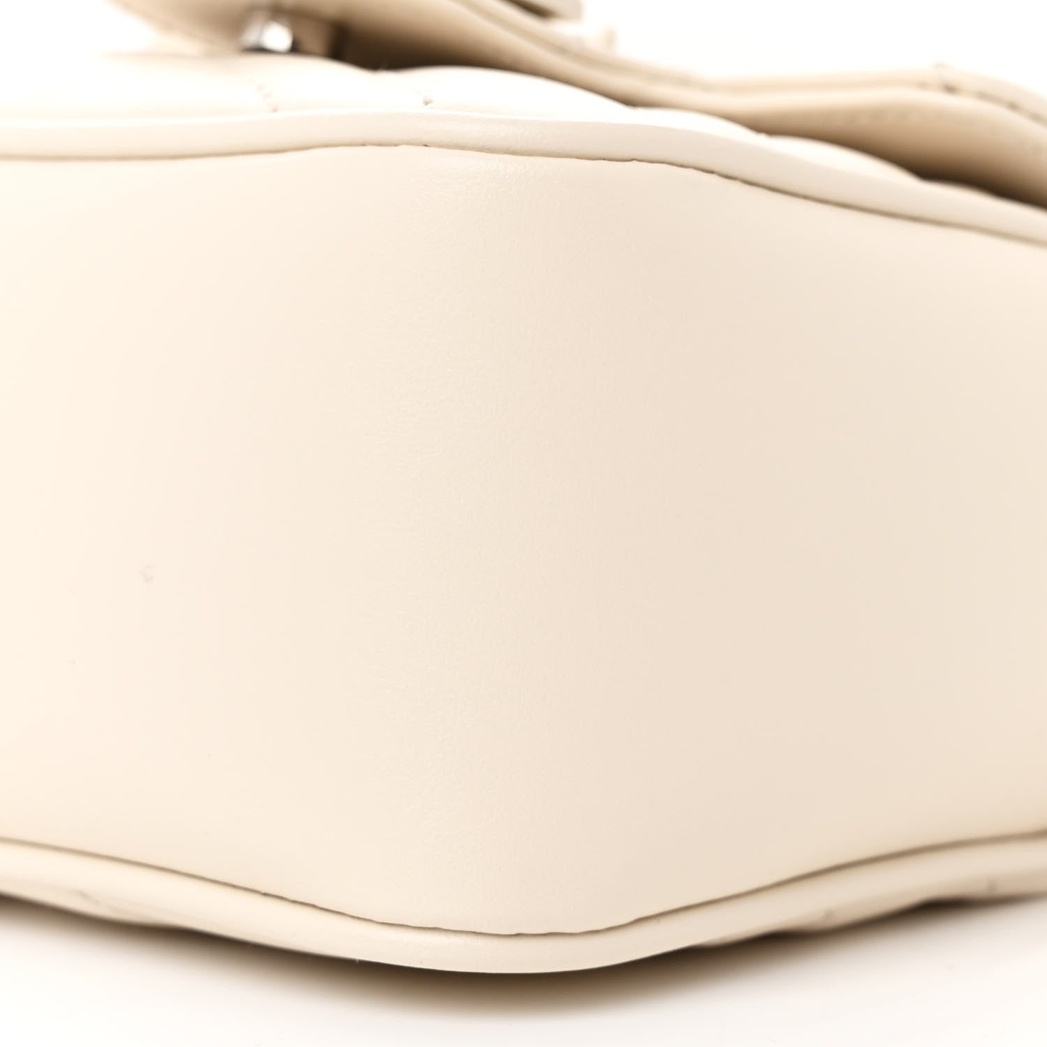 Gucci Calfskin Matelasse Monochrome GG Marmont Chain Belt Bag 95 Mystic White 10 of 11