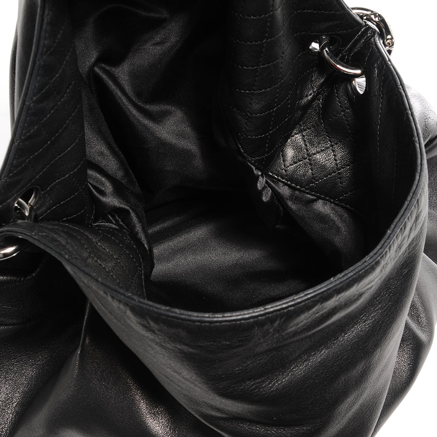 Lambskin Soft and Chain Large Hobo Black