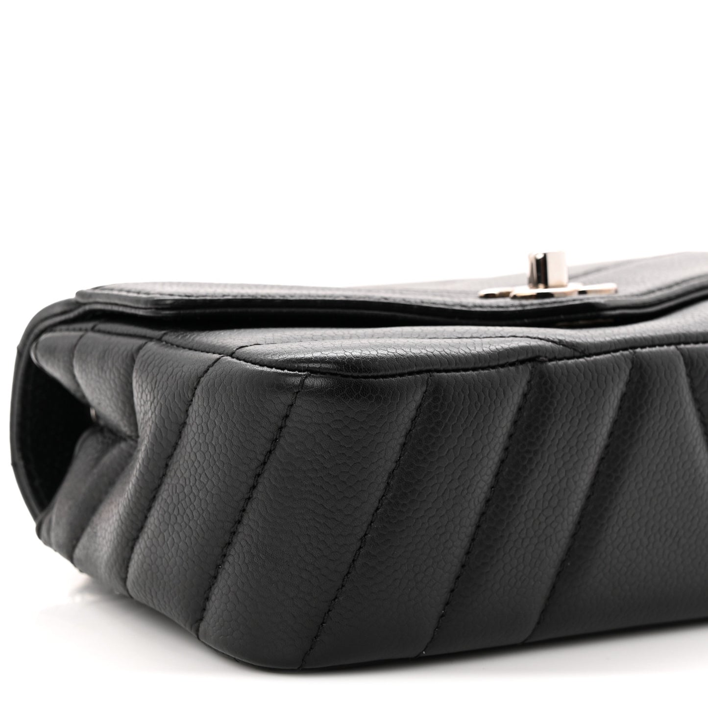 Caviar Chevron Quilted Small Single Flap Black