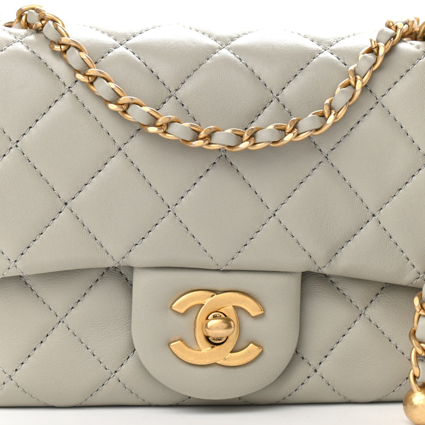 Lambskin Quilted Mini Pearl Crush Flap Light Grey