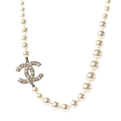 Chanel Pearl CC Short Necklace Gold 1 of 7