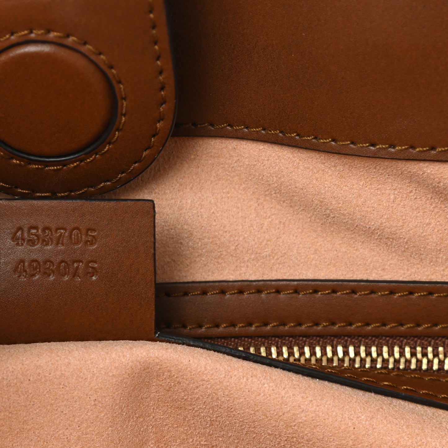Soft GG Supreme Monogram Medium Crossbody Tote Beige Cuir