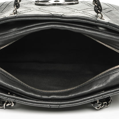Chanel Calfskin Small Diamond Stitch Tote Black 5 of 7