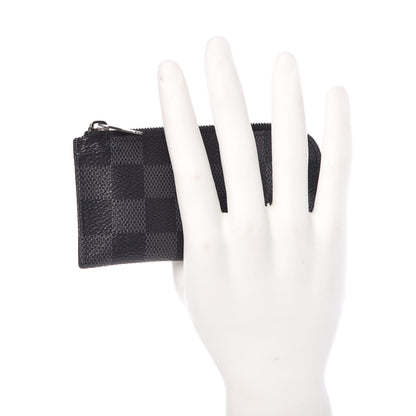 Louis Vuitton Damier Graphite 4 Key Holder 2 of 9
