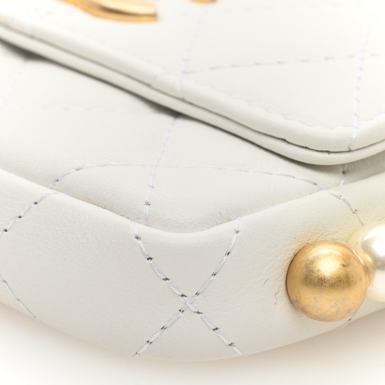 Chanel Calfskin Quilted About Pearls Card Holder Flap With Chain White 10 of 10