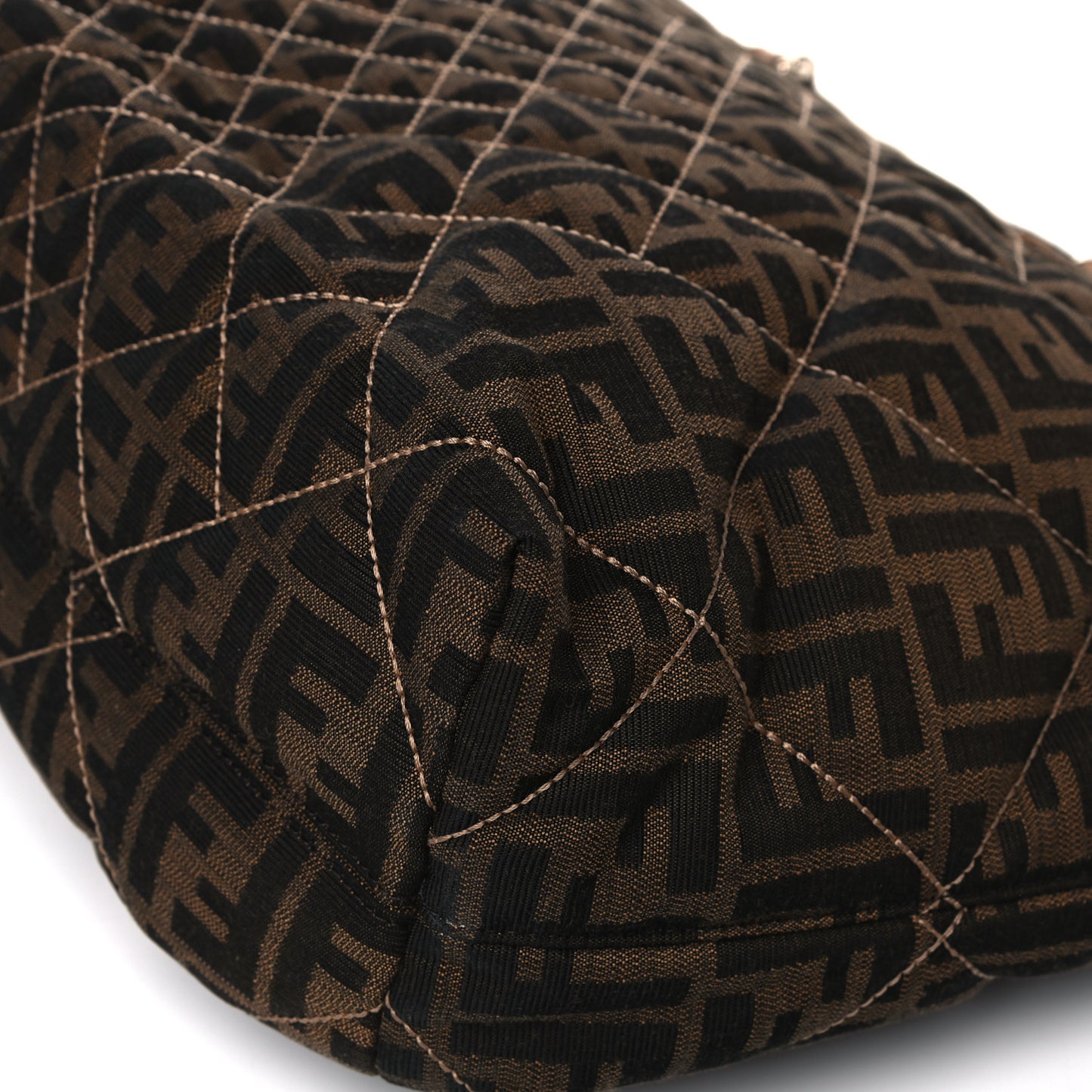 Zucca Quilted Chain Roll Tote Tobacco