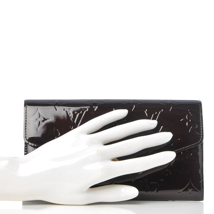 Louis Vuitton Vernis Sarah Wallet NM Amarante 2 of 8