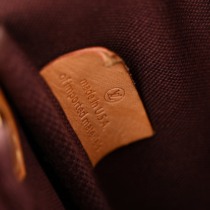 Louis Vuitton Monogram Favorite MM 8 of 12