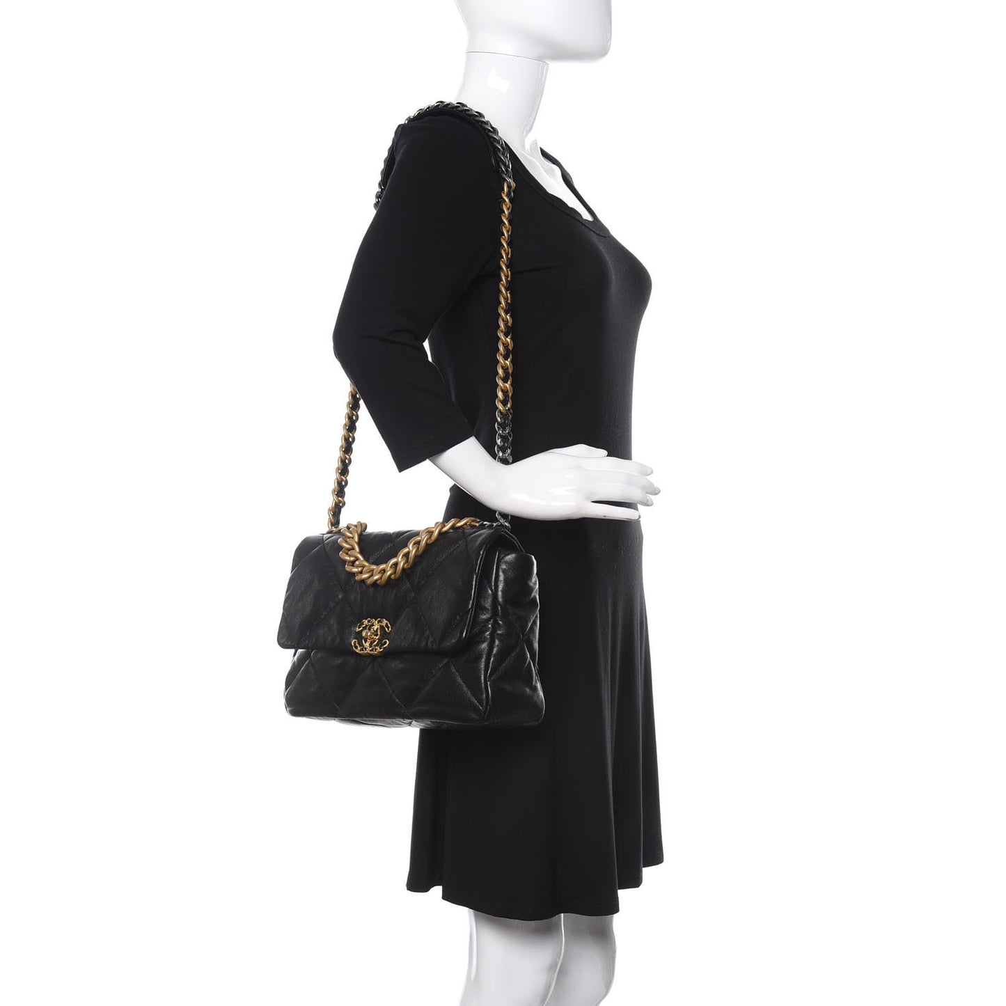 Lambskin Quilted Large 19 Flap Black