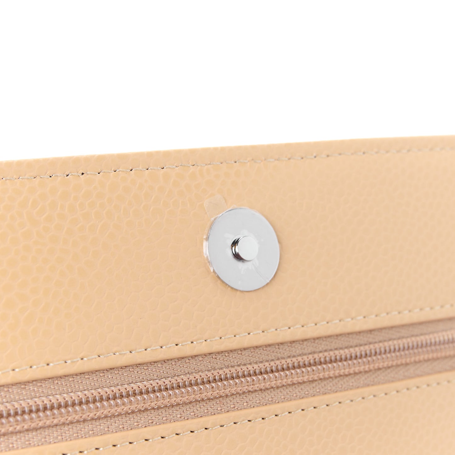 Caviar Quilted Wallet on Chain WOC Beige