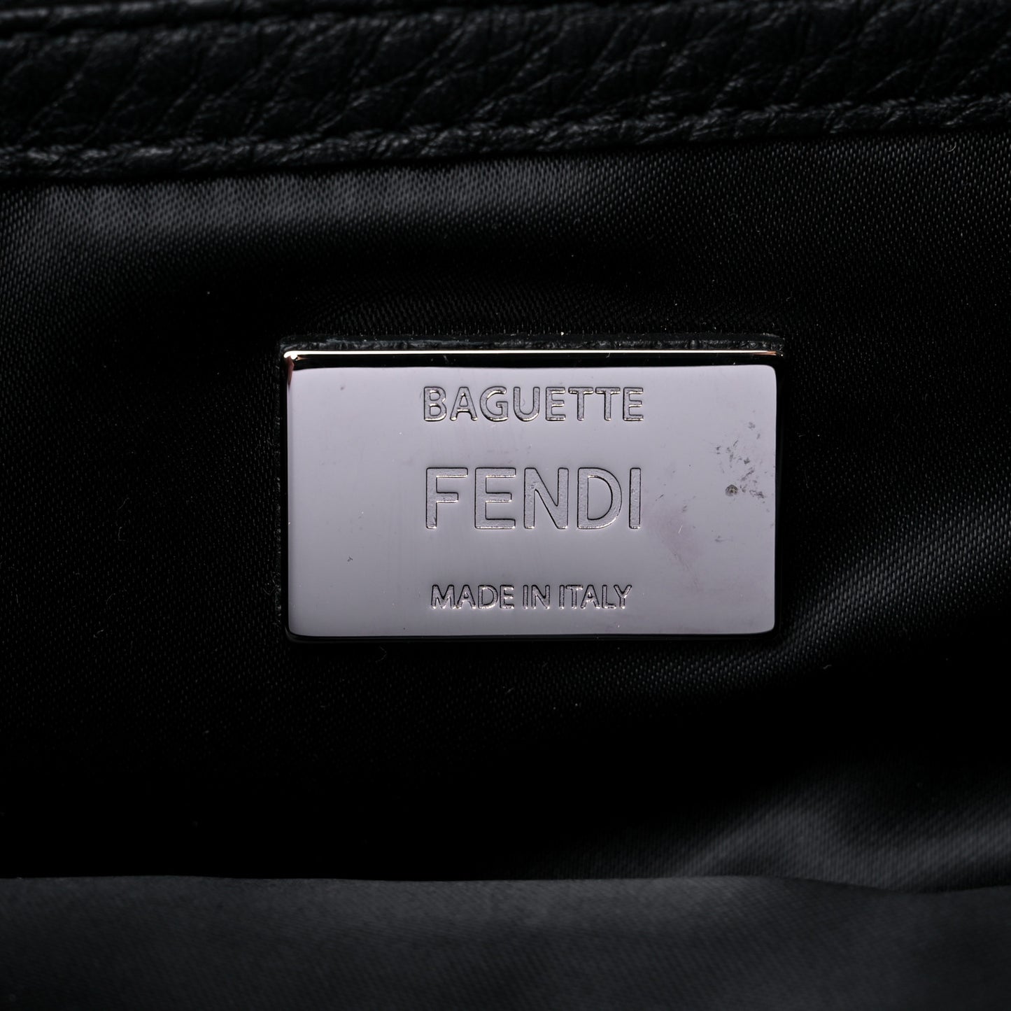 Econyl Cuoio Romano Multipocket Baguette Black