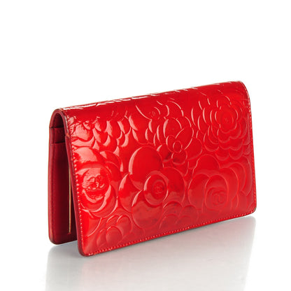 Chanel Patent Camellia Embossed Yen Wallet Red 3 of 9