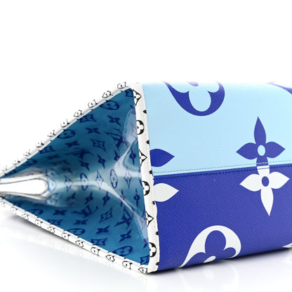 Louis Vuitton Monogram Giant Hawaii Onthego Blue 9 of 11