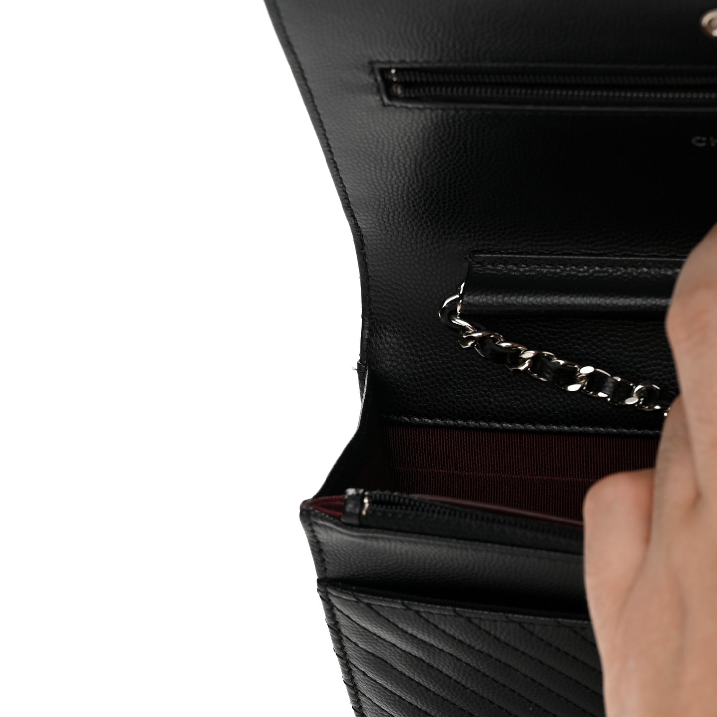 Caviar Chevron Quilted Wallet On Chain WOC Black