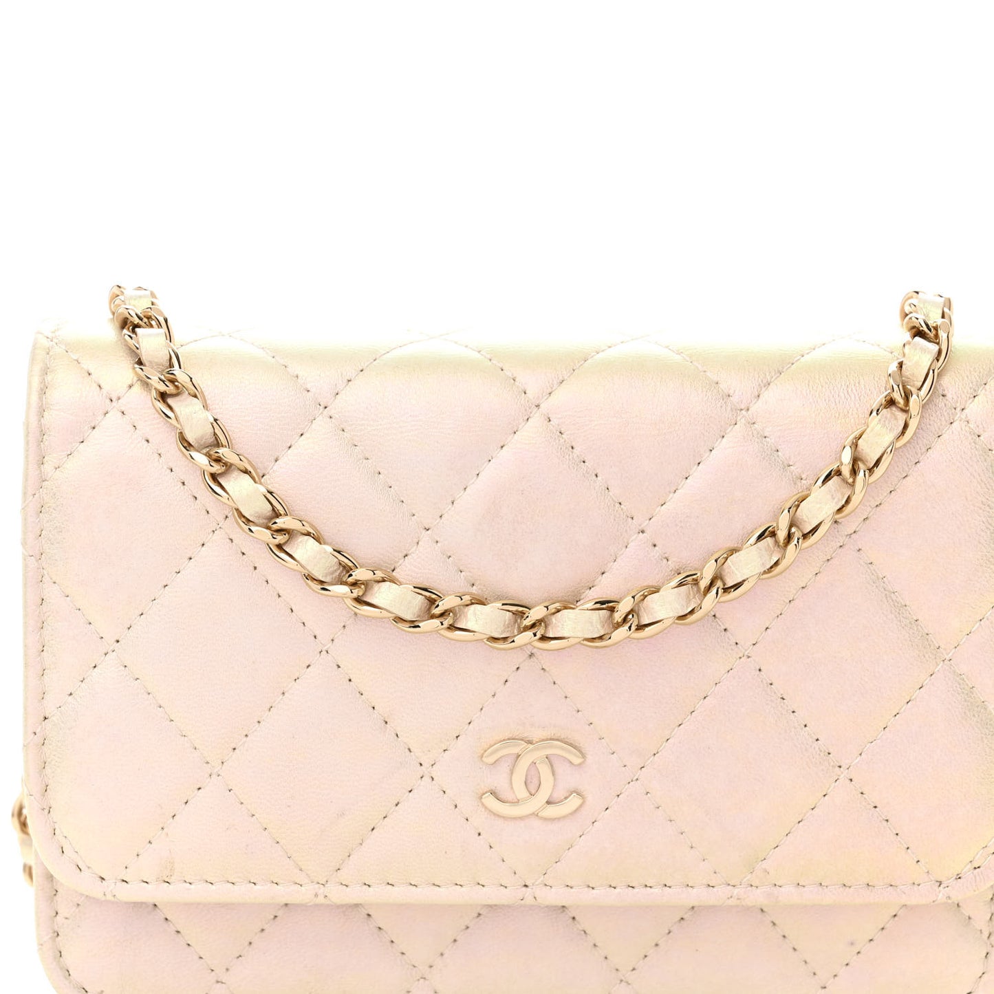 Iridescent Lambskin Quilted Mini Wallet On Chain WOC Ivory