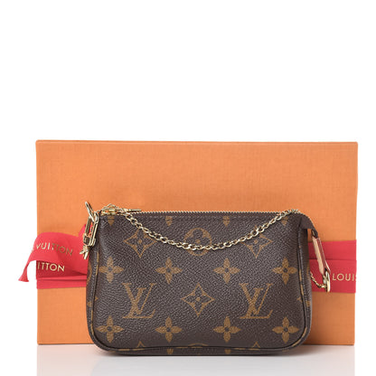Louis Vuitton Monogram Mini Pochette Accessories 8 of 8