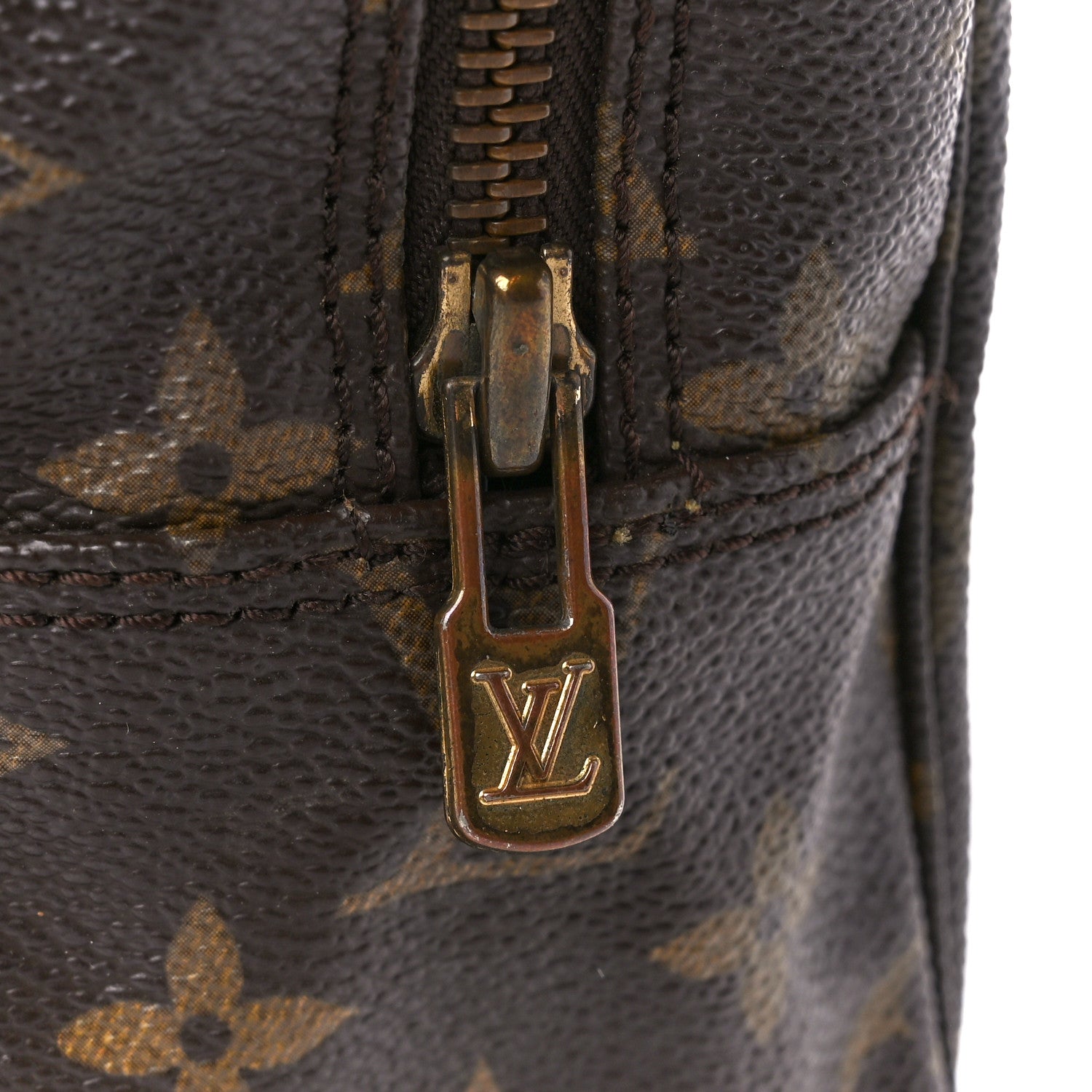Louis Vuitton Monogram Trousse Toilette 28 12 of 12