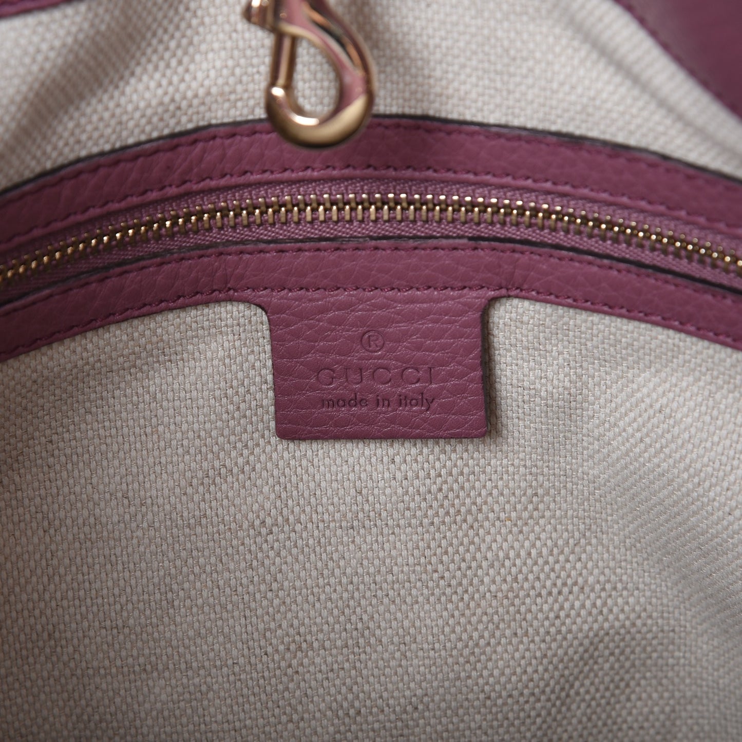 Pebbled Calfskin Medium Soho Chain Shoulder Bag Peonia Flower