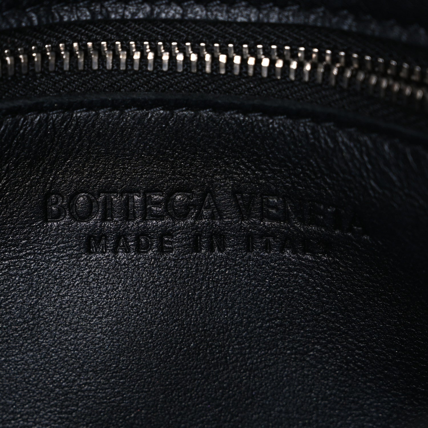 Bottega Veneta Lambskin Maxi Intrecciato Cassette Crossbody Bag Black 6 of 12