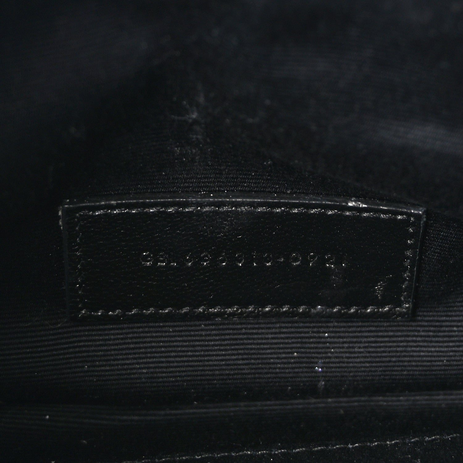 Saint Laurent Grain De Poudre Chevron Monogram Large Bill Pouch Black 7 of 7