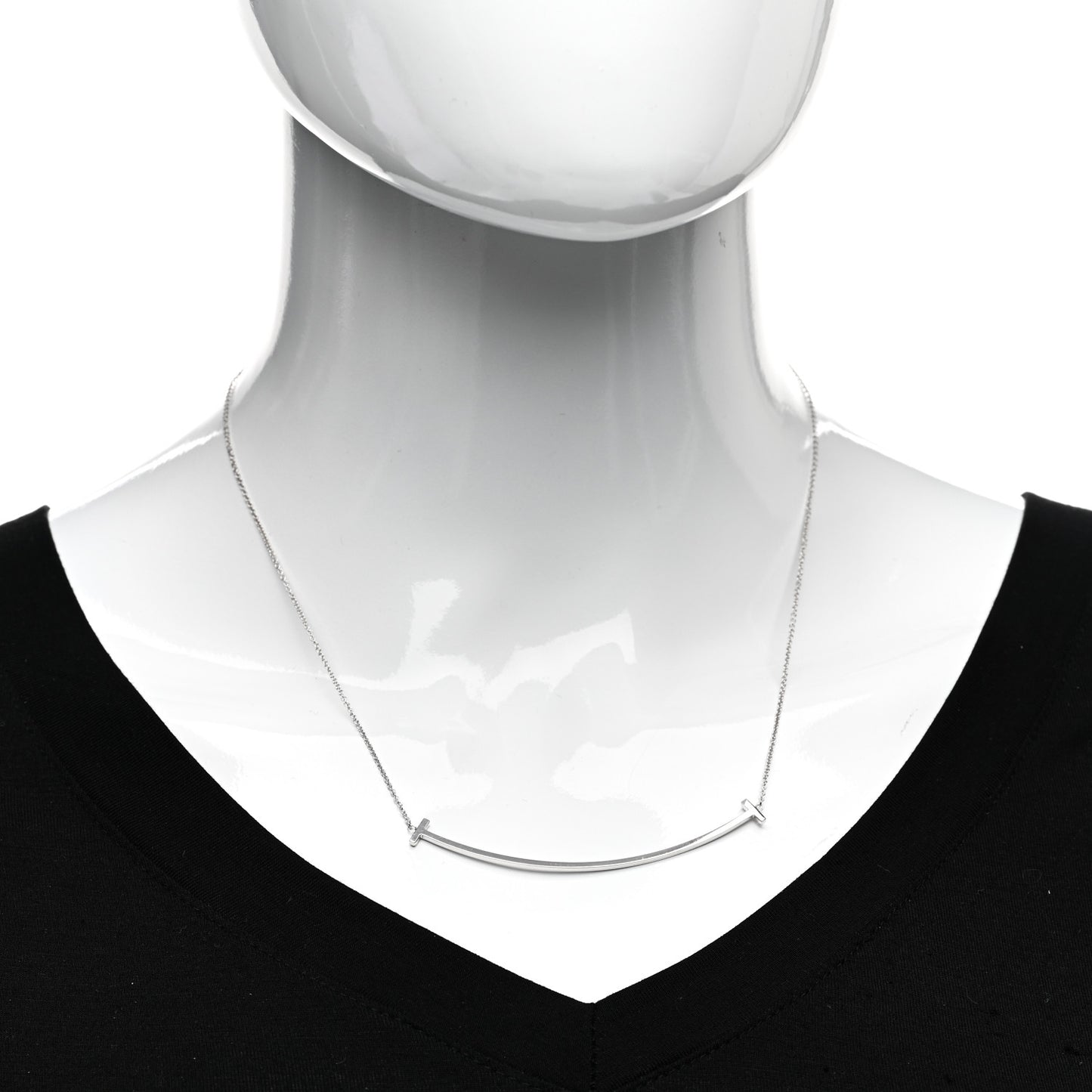 18K White Gold Large T Smile Pendant Necklace