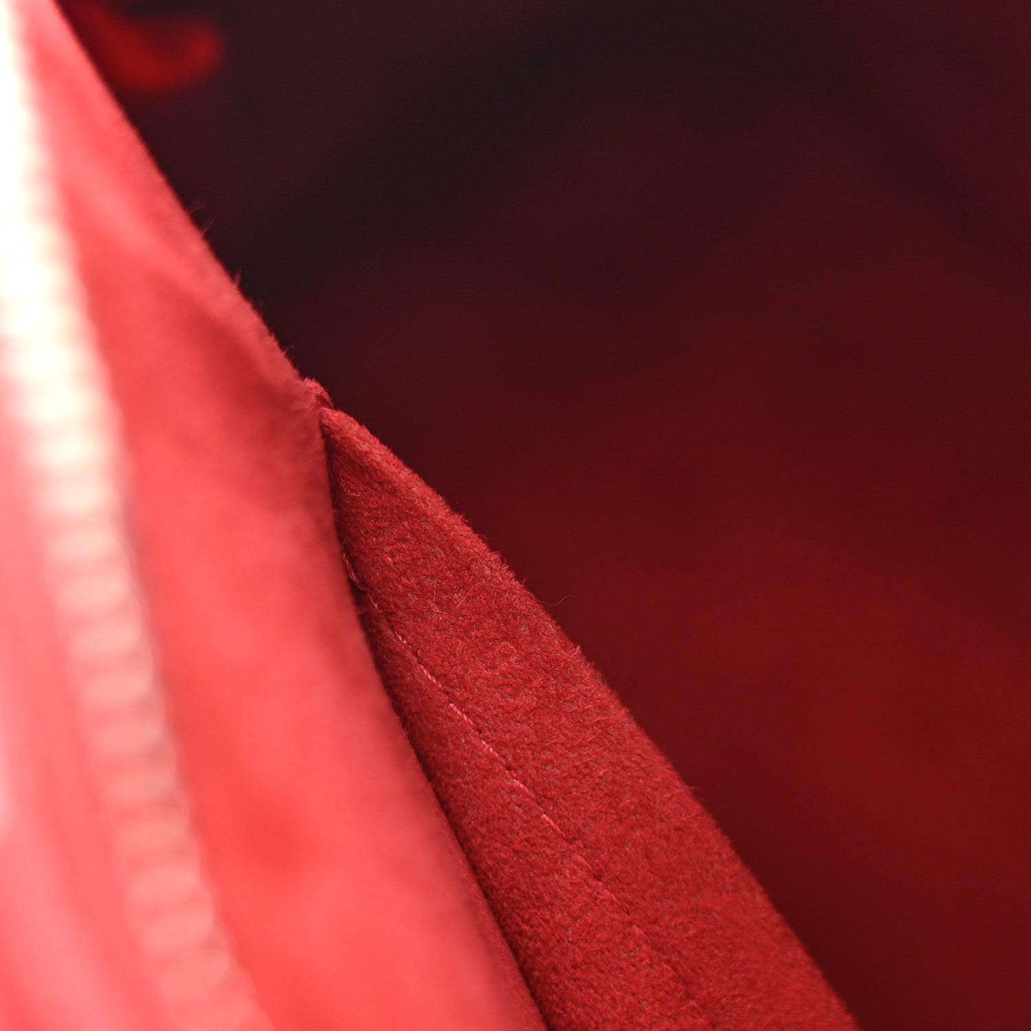 Louis Vuitton Epi Alma GM Carmine 7 of 10