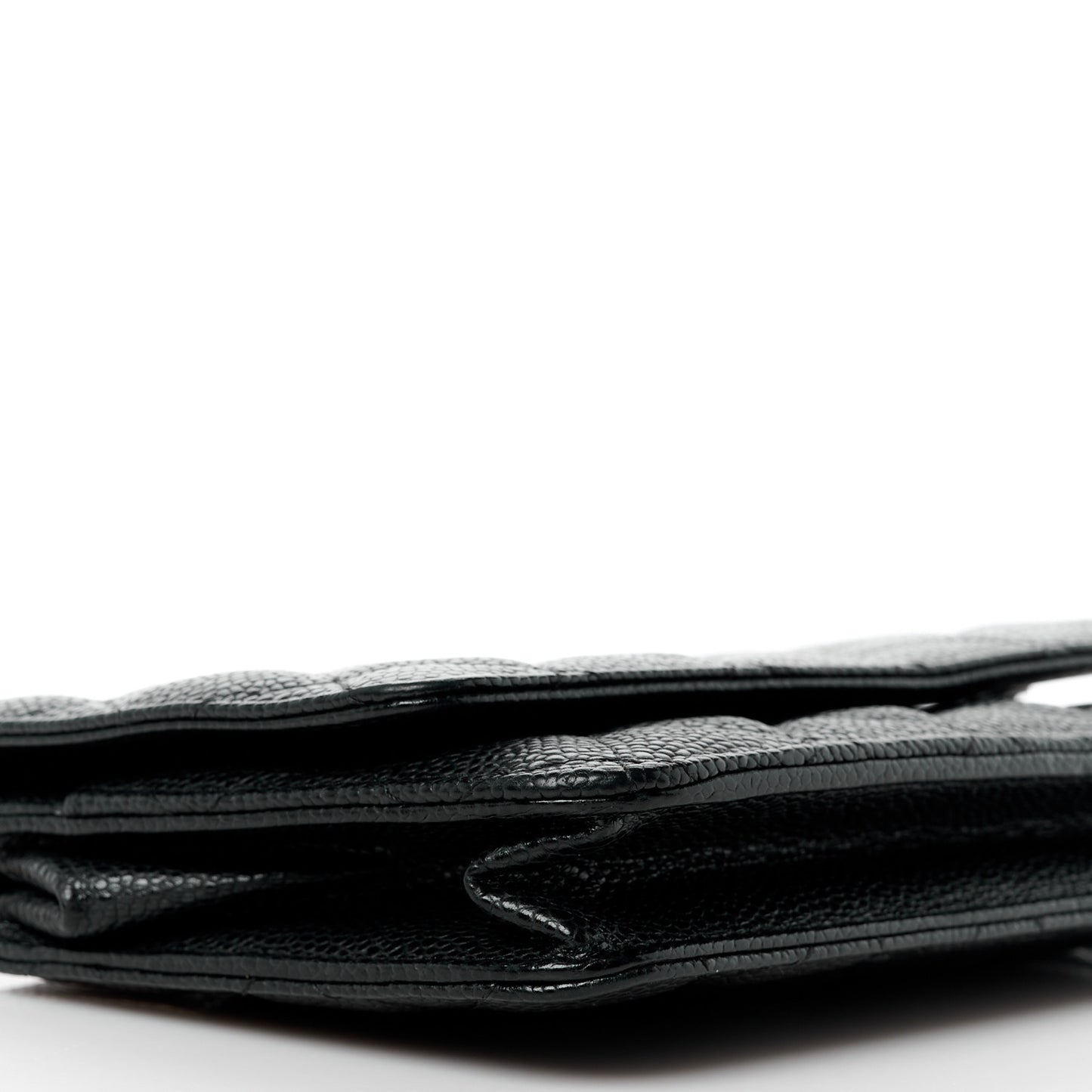 Caviar Quilted Wallet on Chain WOC Black