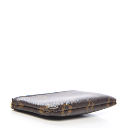 Louis Vuitton Monogram Key Pouch 4 of 7