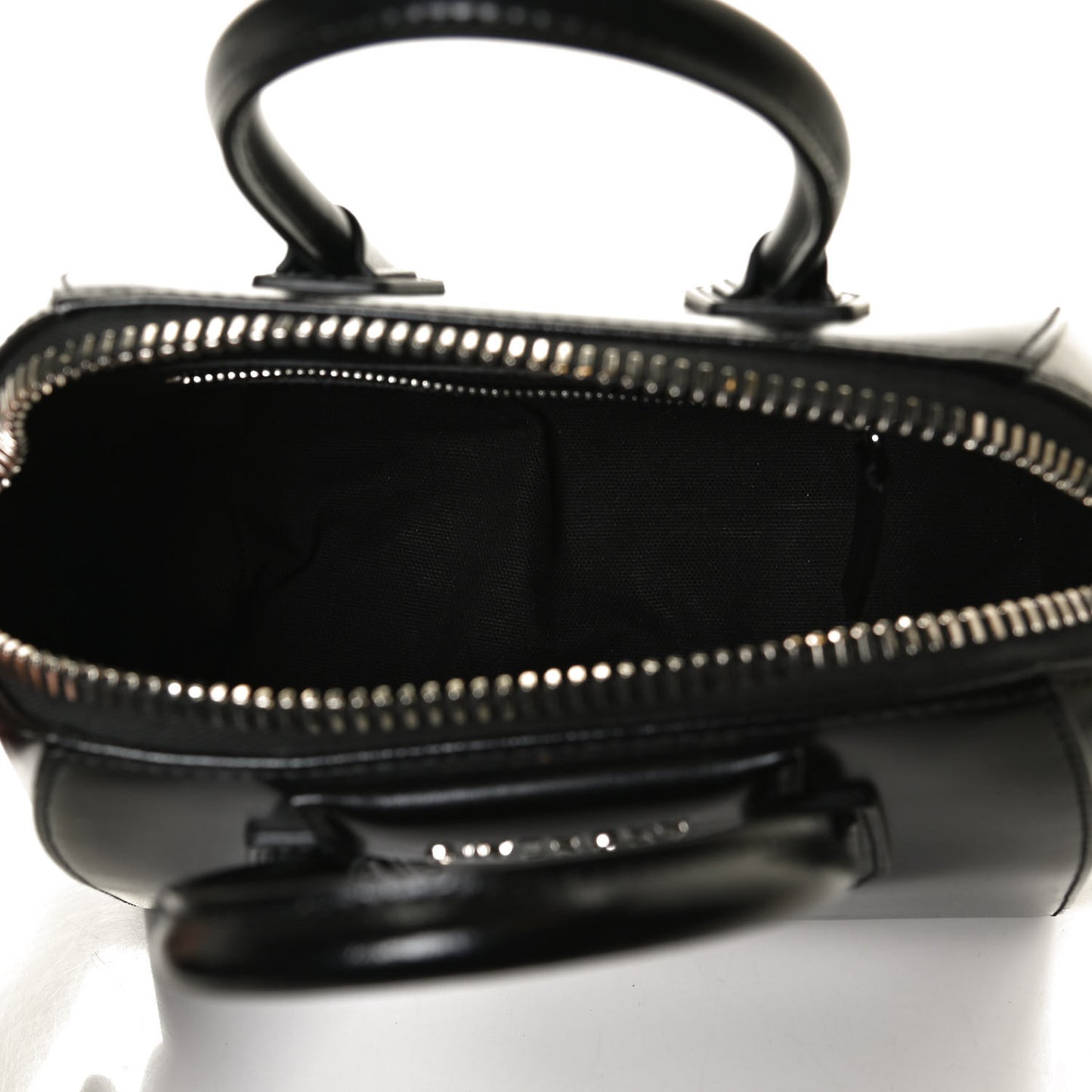 Shiny Lord Calfskin Mini Antigona Black