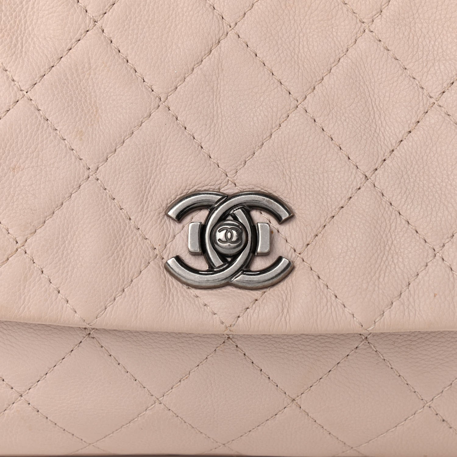 Chanel Calfskin Quilted Couture Messenger Light Pink 8 of 11