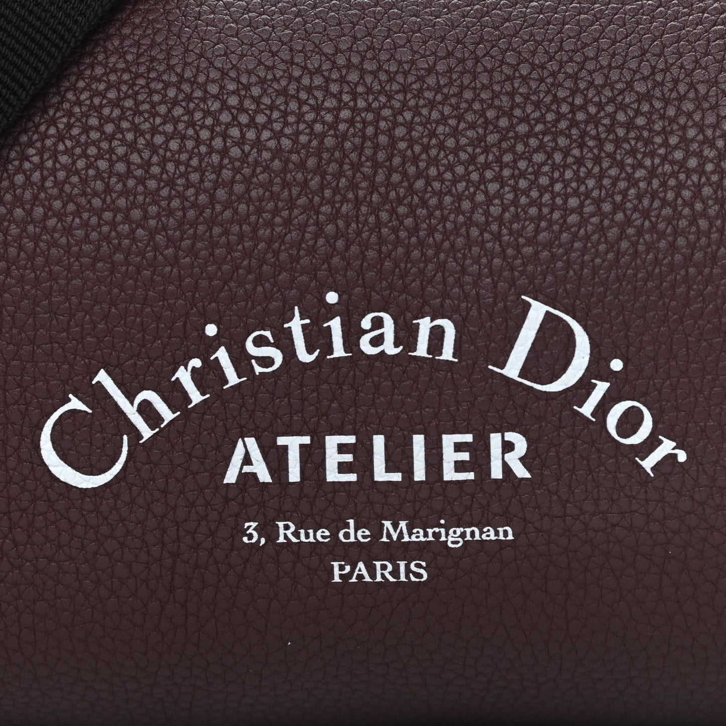 HOMME Grained Calfskin Mens Roller Pouch Burgundy