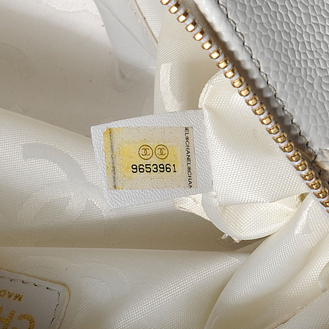 Chanel Caviar CC Stitched Hobo White 7 of 7