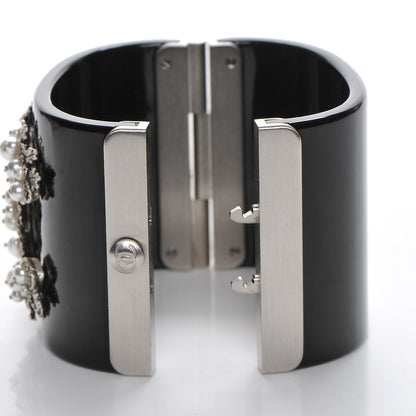 Chanel Resin Pearl CC Cuff Black 4 of 6