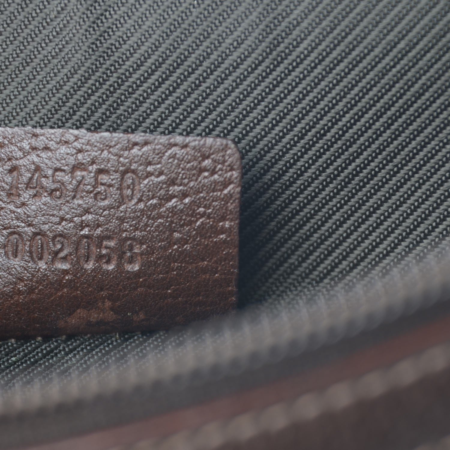 Gucci Monogram D Ring Cosmetic Case Brown 7 of 12