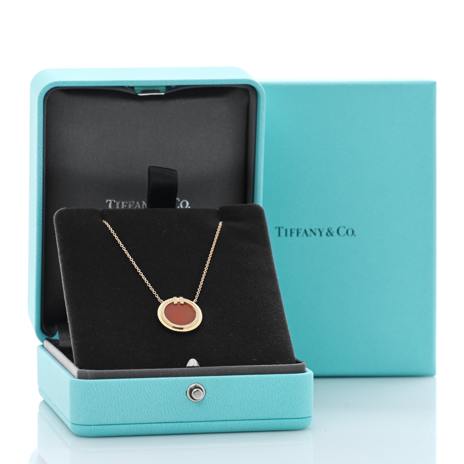 Tiffany 18K Yellow Gold Diamond Carnelian 16mm T Circle Pendant Necklace 5 of 5
