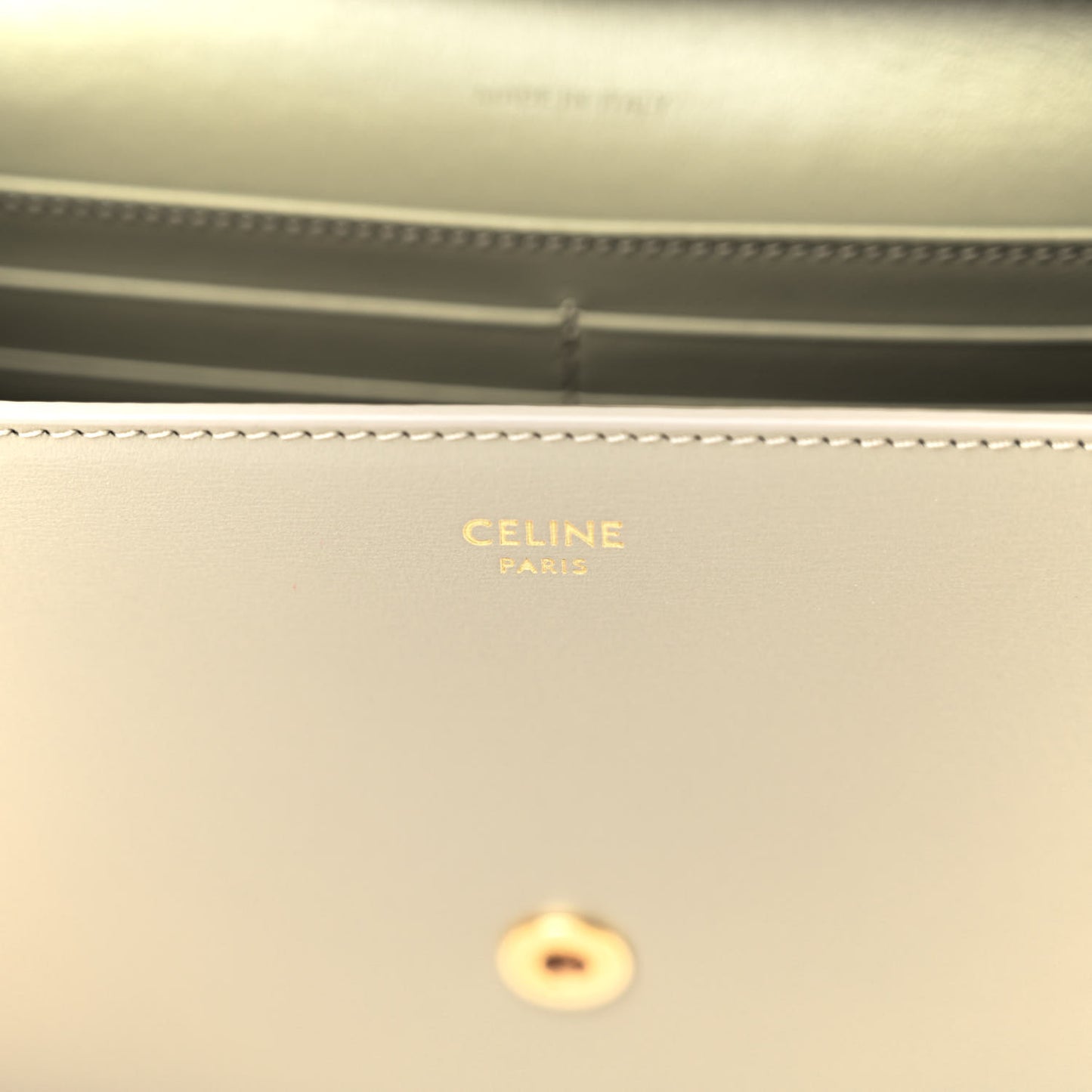 Shiny Calfskin Triomphe Margo Wallet on Chain Green Clay