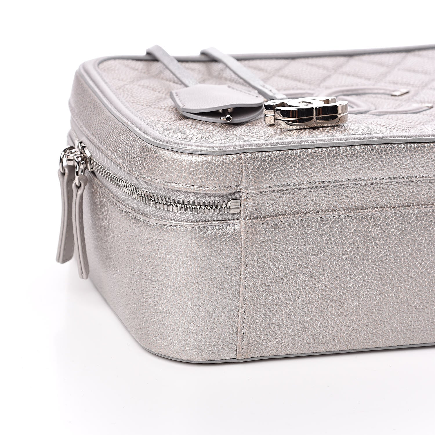 Chanel Metallic Caviar Quilted Large CC Filigree Vanity Case Silver 9 of 12