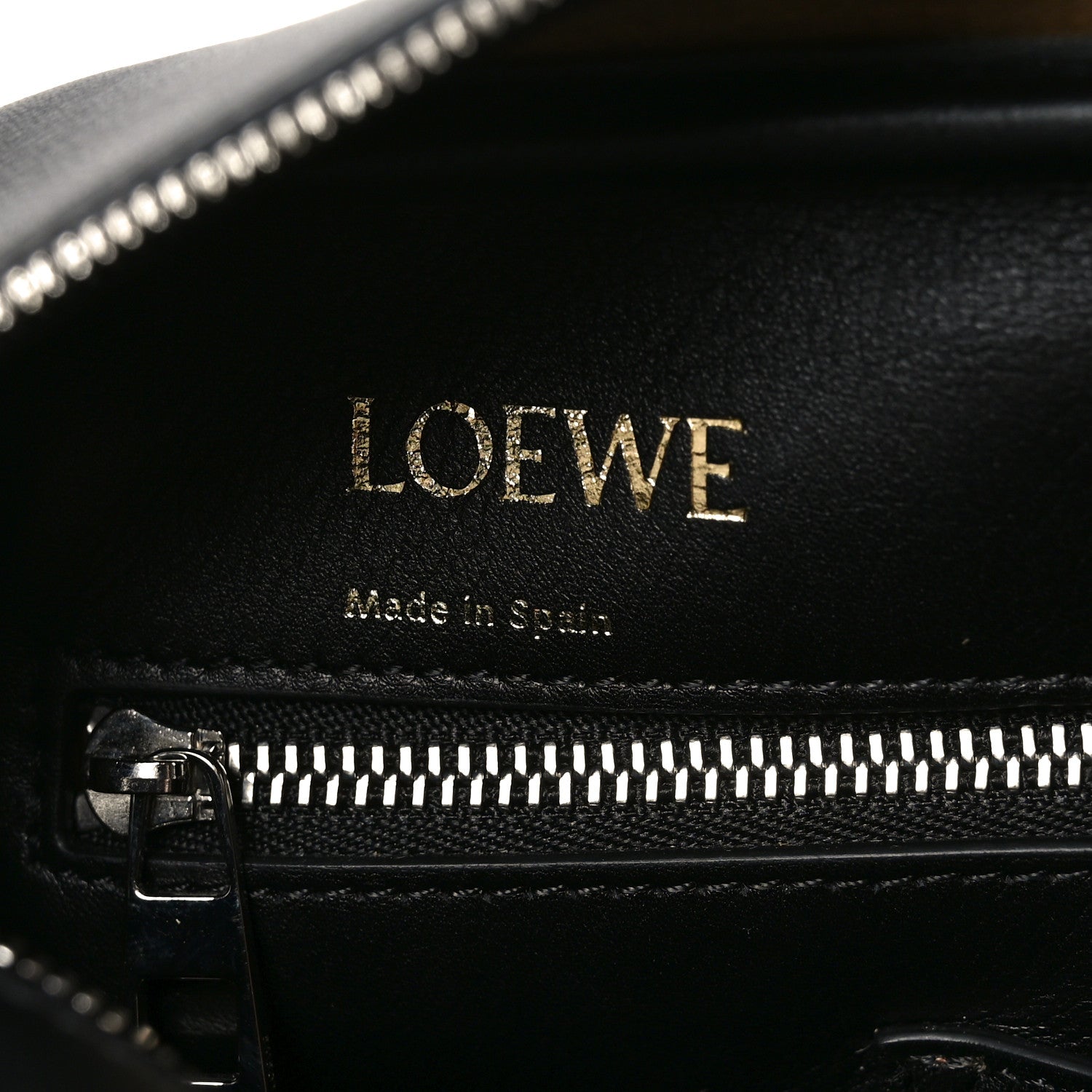 Loewe Calfskin Amazona 28 Black 6 of 9