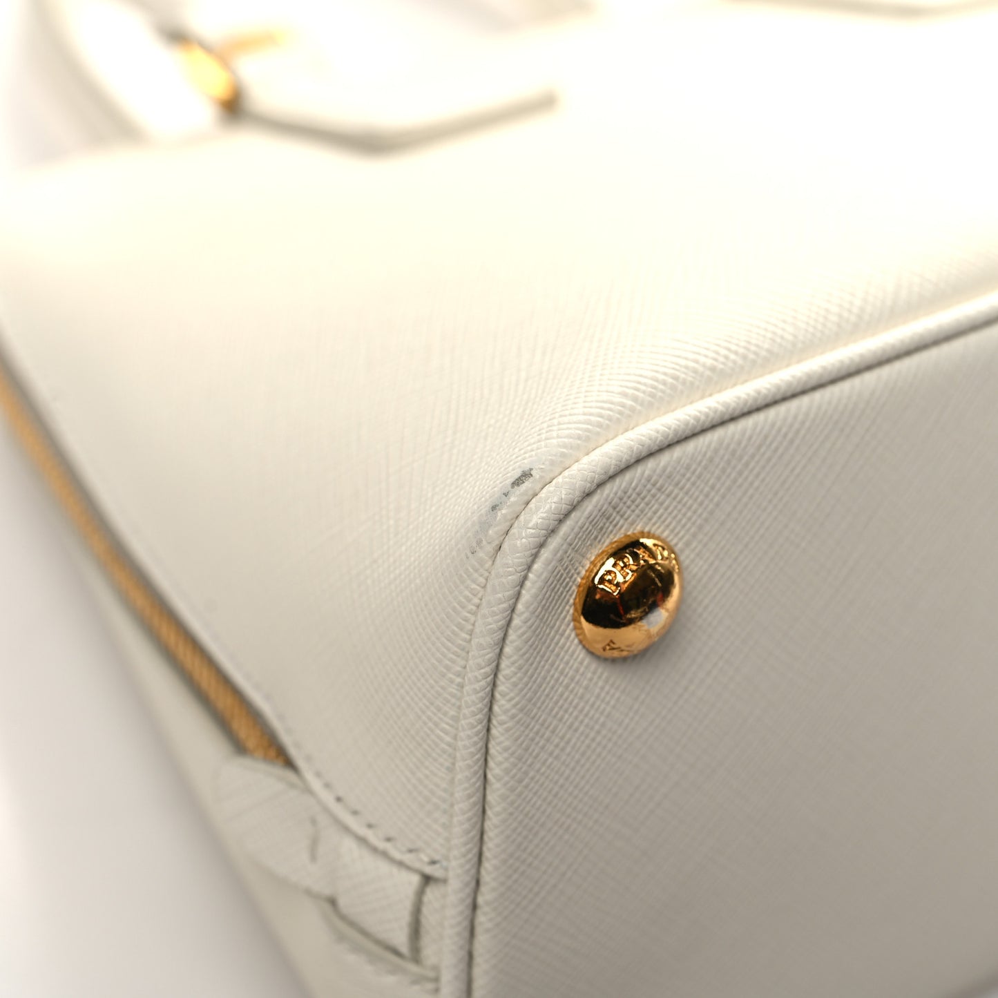 Saffiano Lux Small Promenade Tote Talco