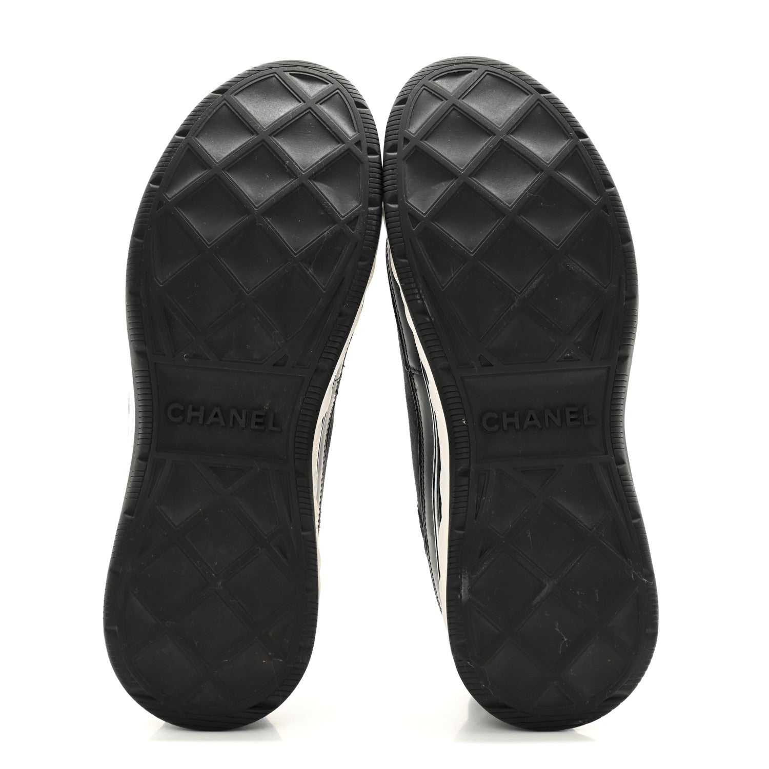 Chanel Velvet Calfskin Mixed Fibers CC Sneakers 40 Black 5 of 12