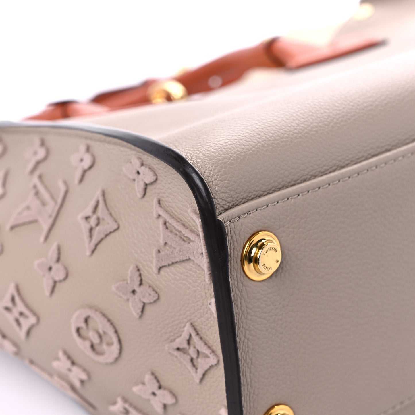 Calfskin Monogram Tufting On My Side Galet