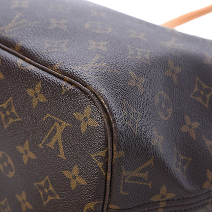 Louis Vuitton Monogram Neverfull MM 14 of 18