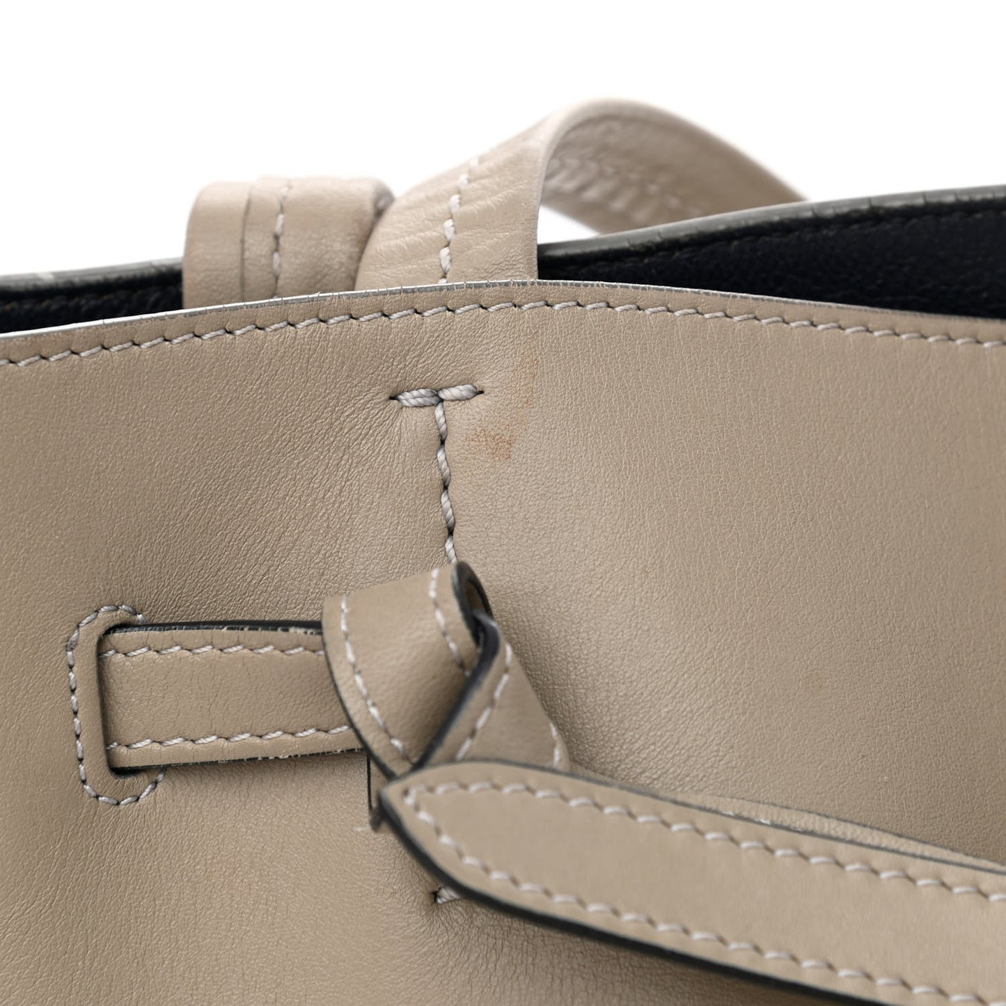 Smooth Calfskin Small Belt Cabas Phantom Taupe