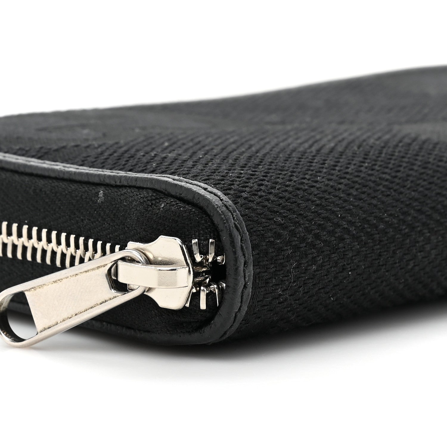 Gucci Canvas Monogram Jumbo GG Textured Dollar Calfskin Continental Wallet Black 12 of 13