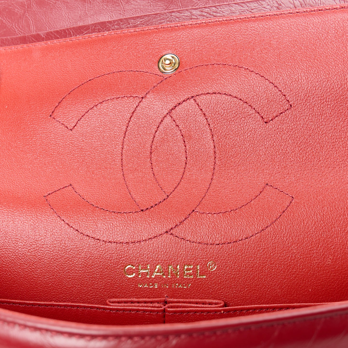 Aged Calfskin Chevron Quilted 2.55 Reissue 226 Flap Red
