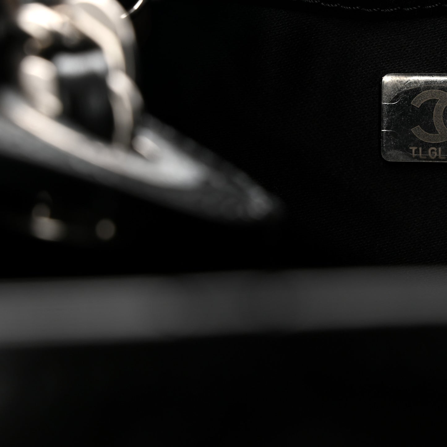 Shiny Crumpled Calfskin Quilted Medium Chanel 25 Handbag Black