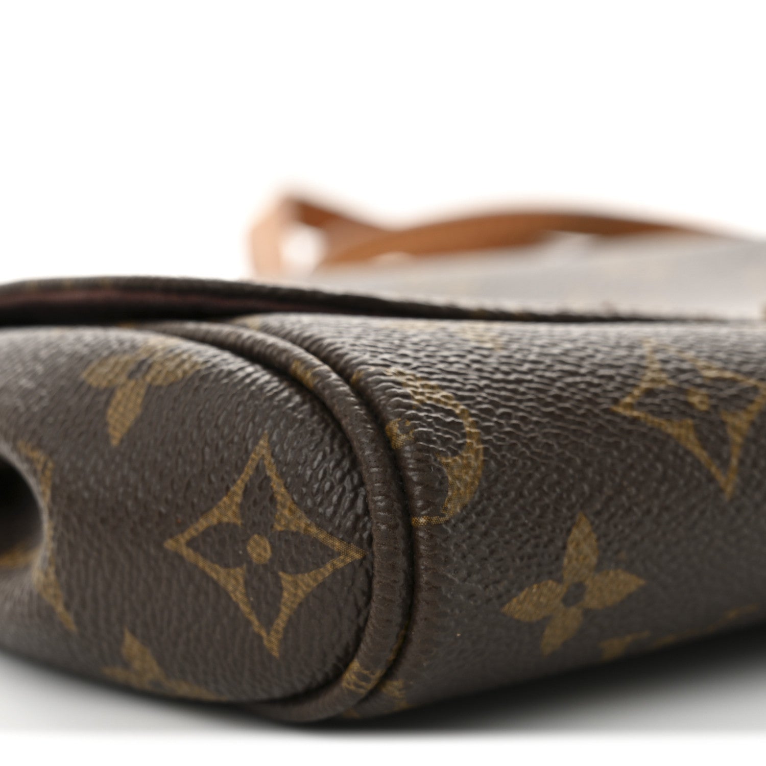 Louis Vuitton Monogram Favorite MM 8 of 14