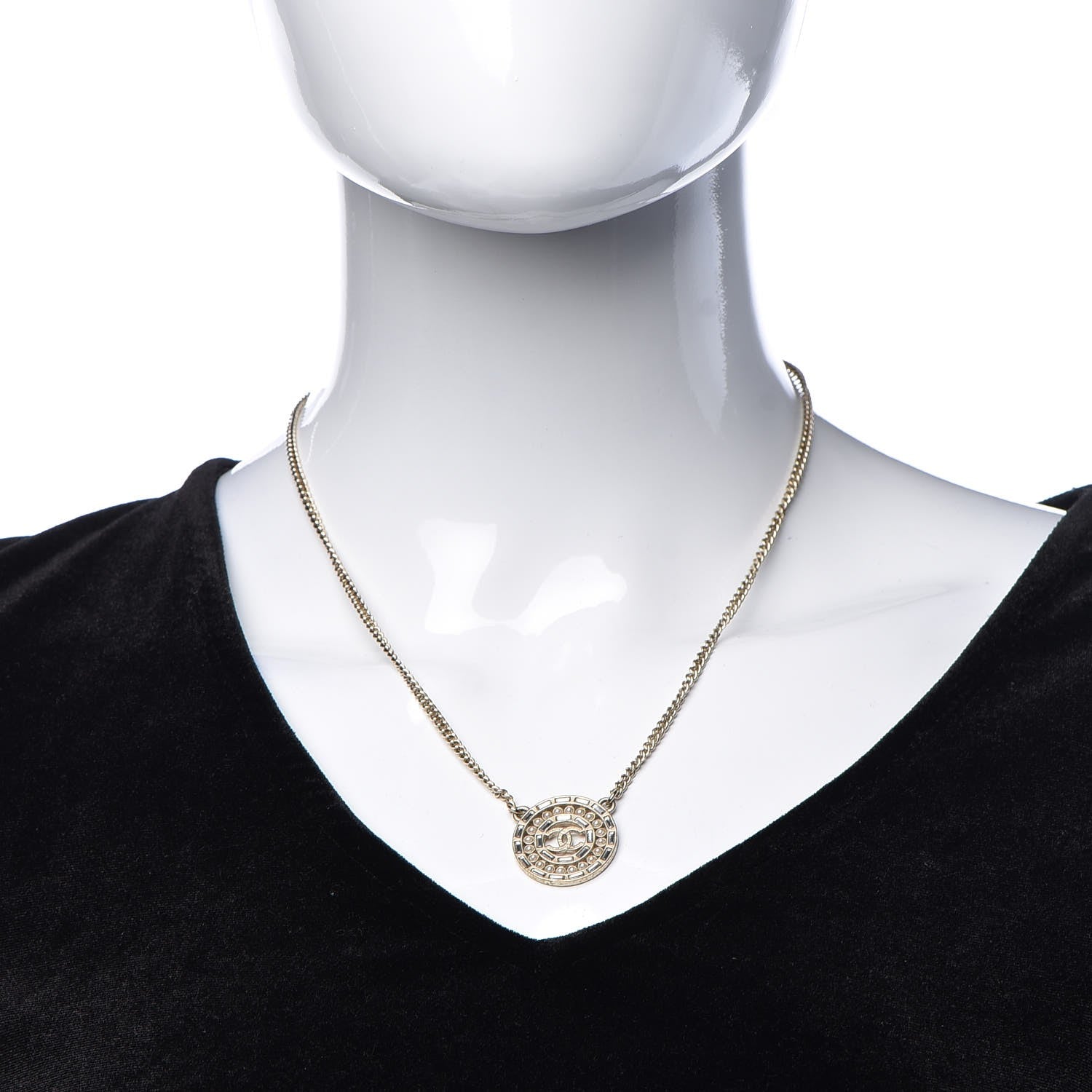 Chanel Pearl Baguette Crystal CC Medallion Necklace Gold 2 of 6