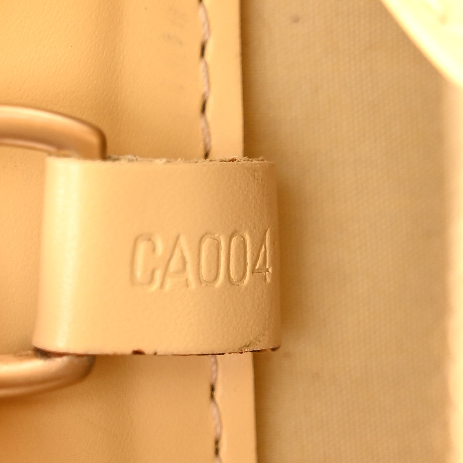 Louis Vuitton Epi Croisette PM Vanilla 7 of 16